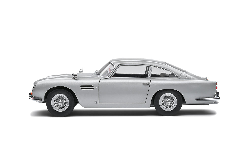 Aston Martin DB5 – silber – Solido 1:18