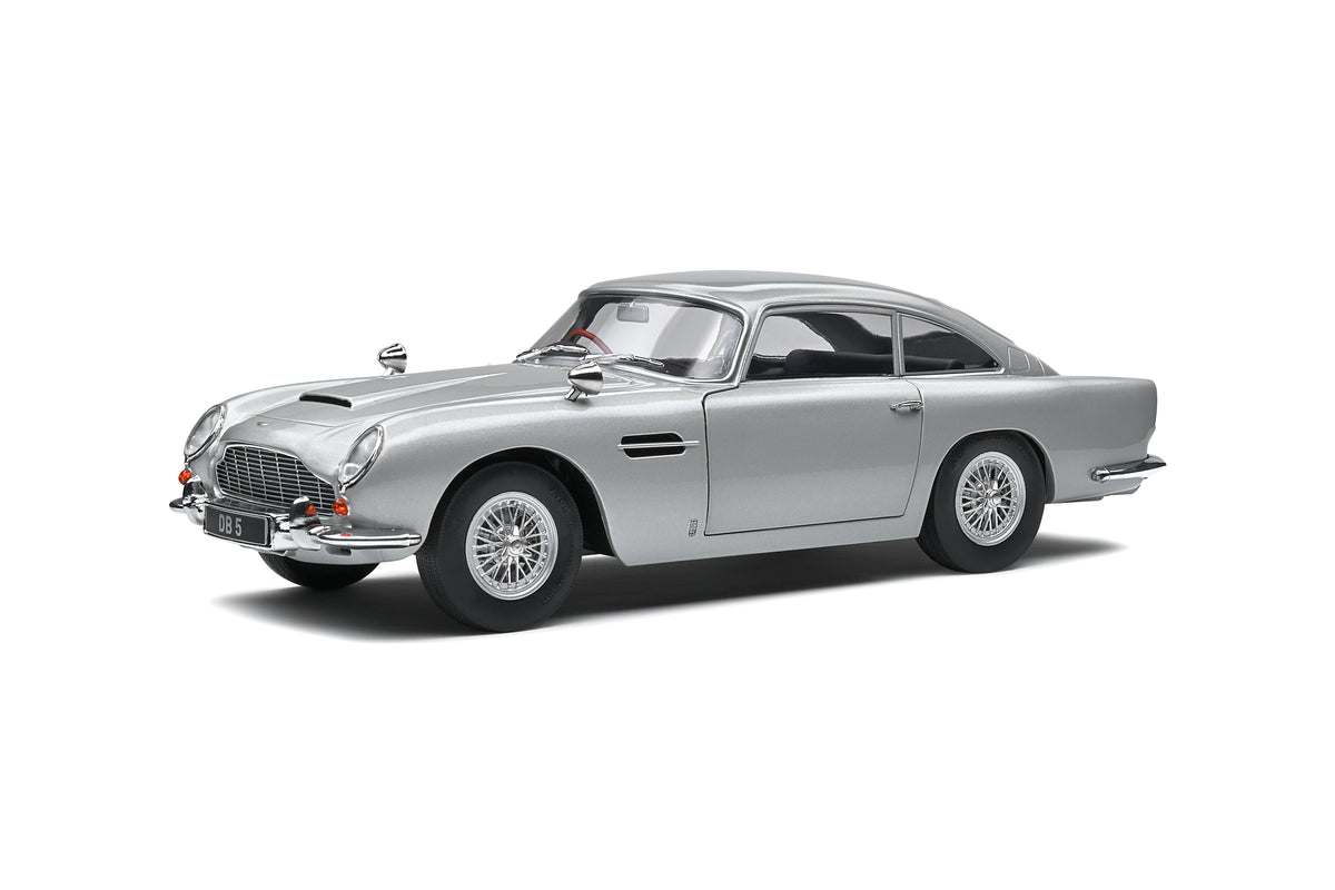 Aston Martin DB5 – silber – Solido 1:18