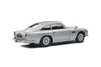 Aston Martin DB5 – silber – Solido 1:18