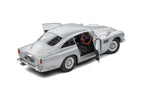 Aston Martin DB5 – silber – Solido 1:18