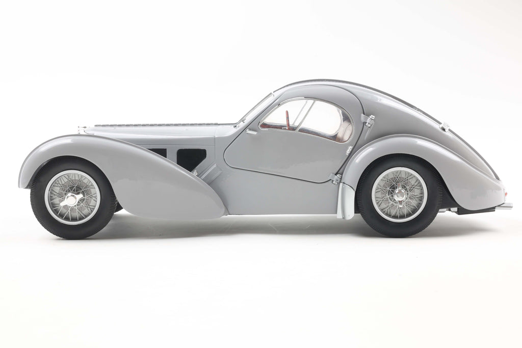 Bugatti Type 57 SC Atlantic – Silber – Solido 1:18