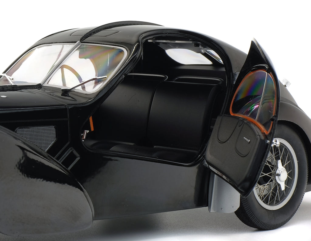 Bugatti Type 57 SC Atlantic – schwarz – Solido 1:18