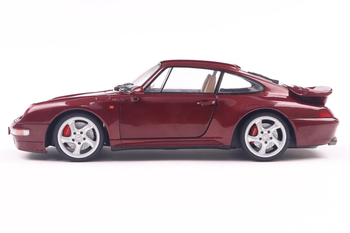 Porsche 911 (993) Turbo – 1997 – Rot – Solido 1:18