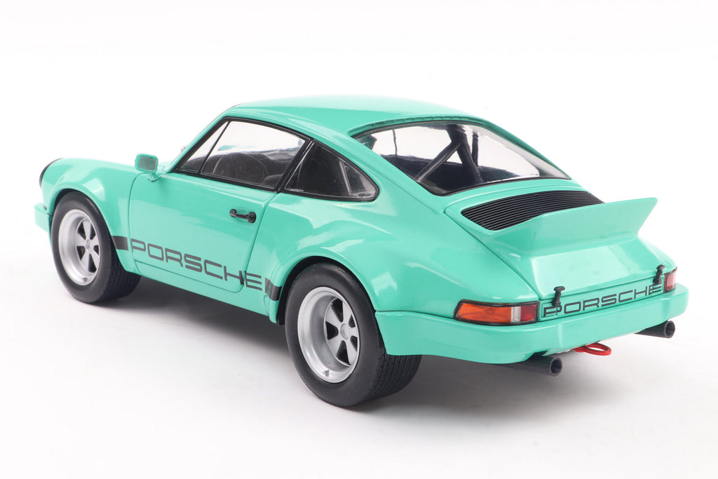 Porsche 911 Carrera 3.0 RSR IROC – 1974 – Mintgrün – Solido 1:18