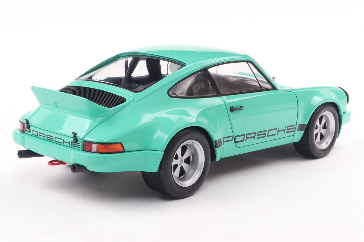 Porsche 911 Carrera 3.0 RSR IROC – 1974 – Mintgrün – Solido 1:18