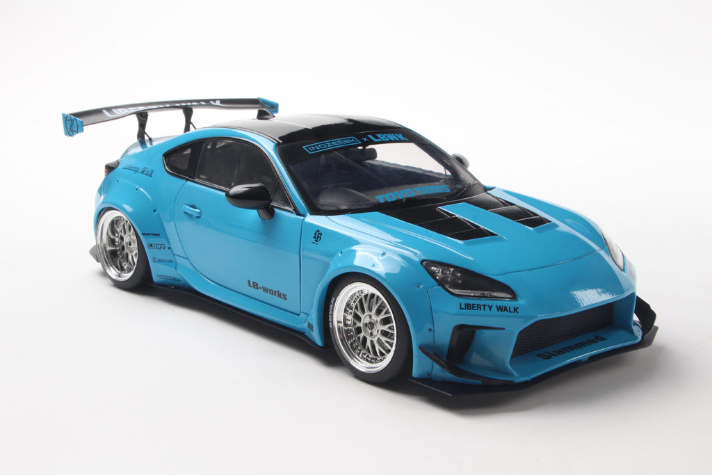 Toyota GR86 LBWK Body Kit – 2021 – Blau – Solido 1:18