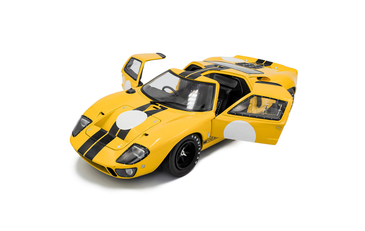 Ford GT40 Mk1 – 1968 – Gelb – Solido 1:18