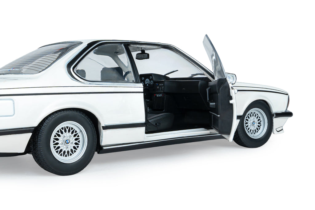 BMW 635 CSi (E24) Hartge – 1984 – Weiß – Solido 1:18