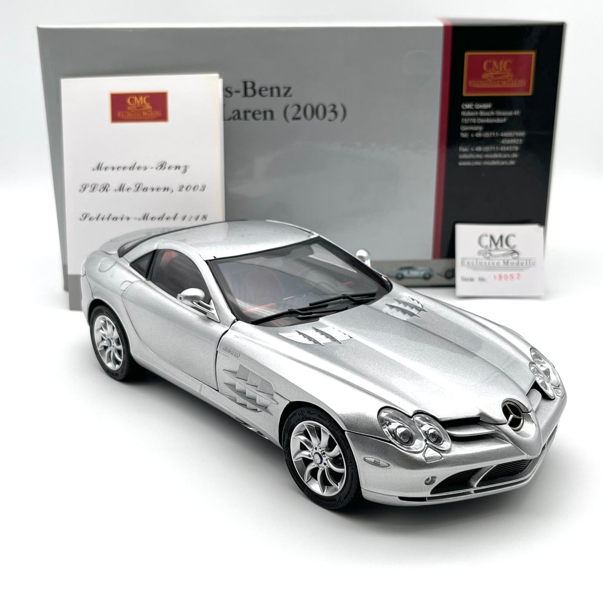 Mercedes-Benz SLR McLaren - Silber metallic - CMC 1:18