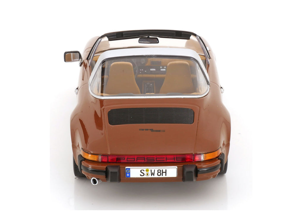 Porsche 911 SC Targa, Tatort Stuttgart 1975 - braun - KK-Scale 1:18