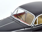 Daimler 250 V8 RHD 1962 - schwarz - KK-Scale 1:18